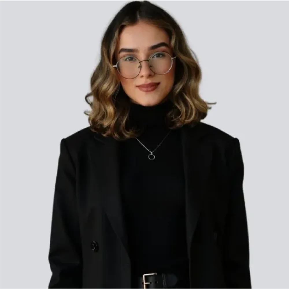 JULIA SANTANA DUTRA 2